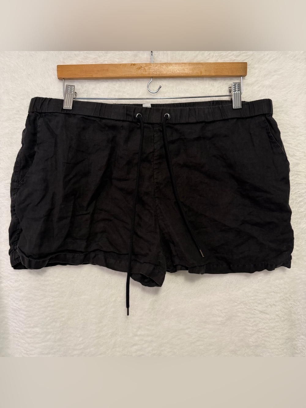 James Perse Standard Linen Shorts Womens Fits Large Black Natural Fiber Minimal
